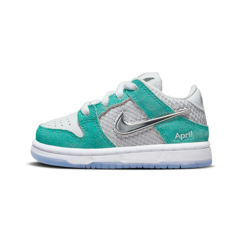 Nike SB Dunk Low April Skateboards (FZ6107-300)