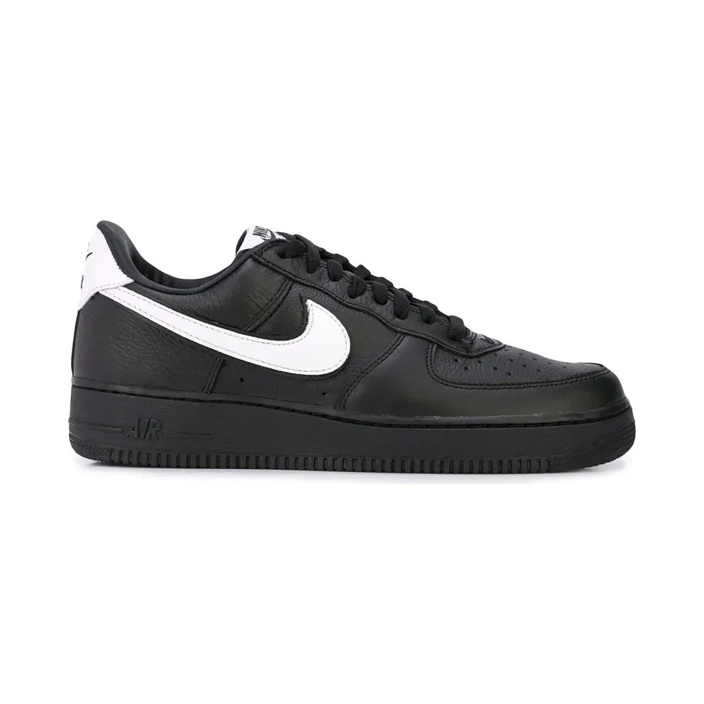 Nike ‘Air Force 1’ – Black (CQ0492)
