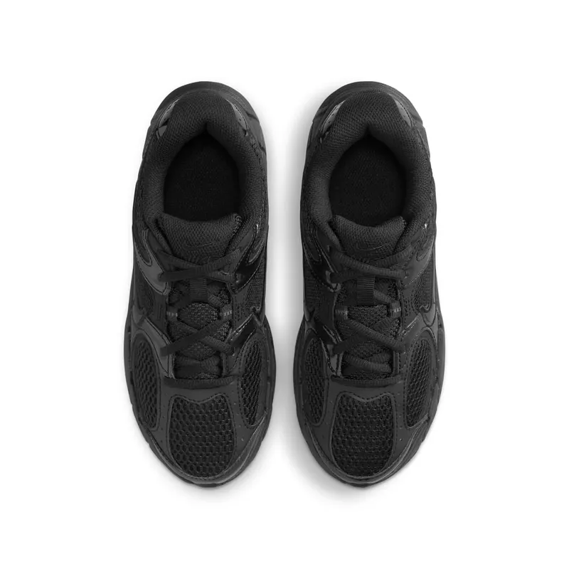 Nike V5 RNR GS “Triple Black” (HQ6411-002)