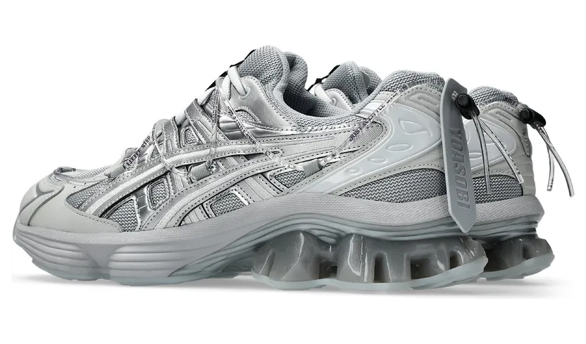 asics-gel-kinetic 1203A837-020