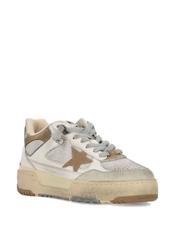 Golden Goose Leren sneakers with star-applicatie – Beige (GWF00630F007957)