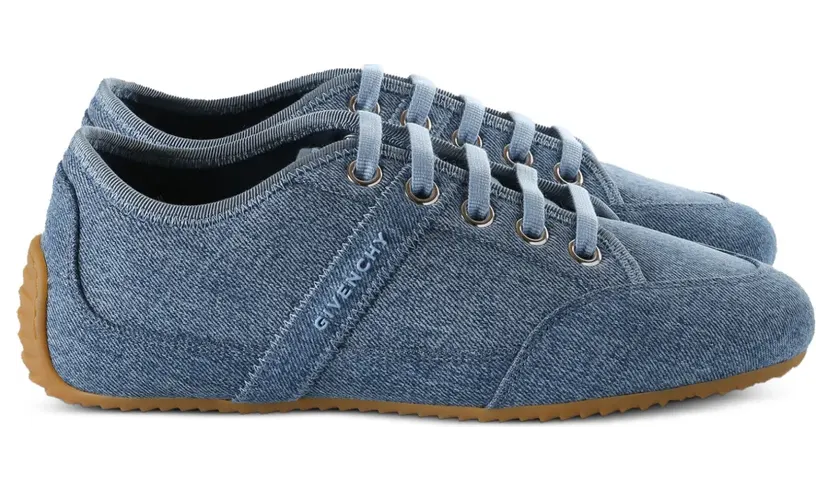 Givenchy Slim denim “Blue” (BE004KE2GE)