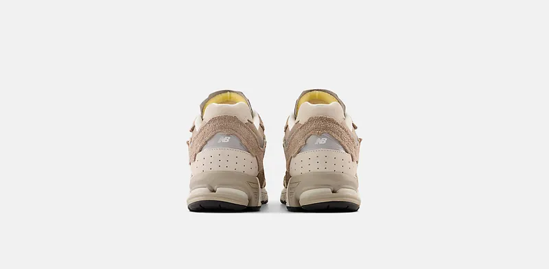 New Balance 2002RD “Driftwood/Sea Salt” (M2002RDL)