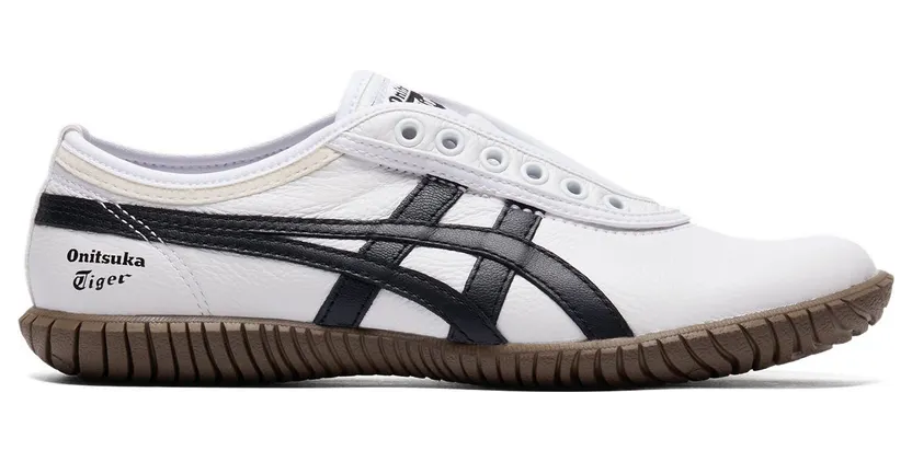 Onitsuka Tiger Tsunahiki Slip-On White Black (1183C529-101)