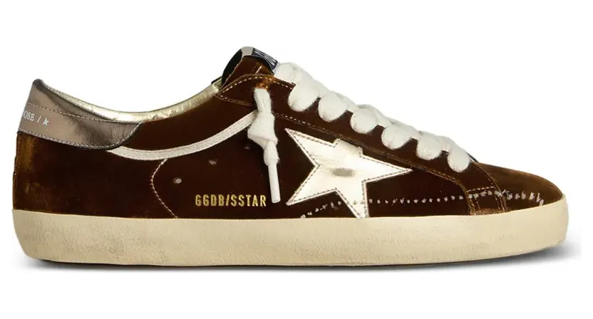 Golden Goose Super-Star aus cognacfarbenem Samt mit Metallic-Lederstern und Fersenlasche “Brown” (GMF01016F007893)