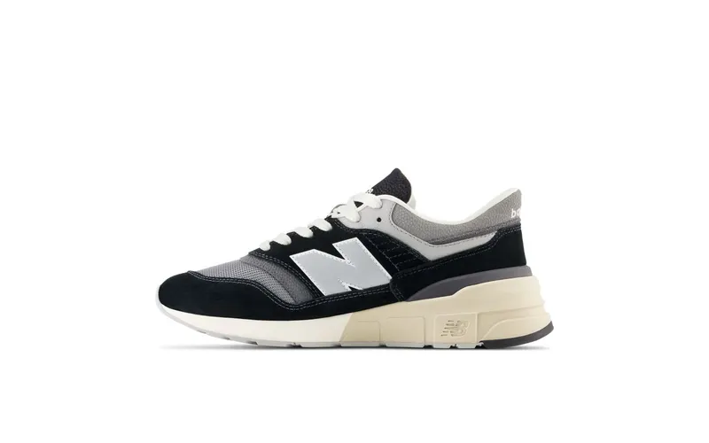 New Balance 997R “Black Grey” (U997RHC)