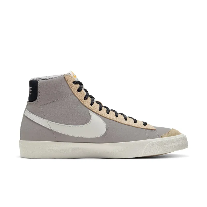 Nike Blazer Mid 77 Vintage Wild (W) College Grey/Light Bone-Oatmeal-Sail (DC5269-033)