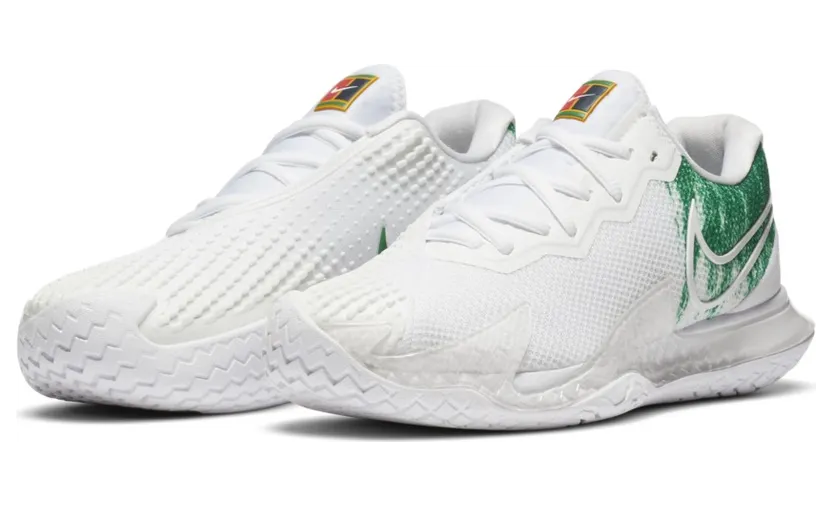nikecourt CD0431-102