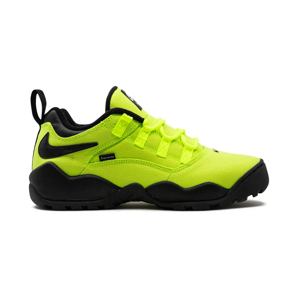 Nike SB Darwin Low “Supreme – Volt” (FQ3000-700)