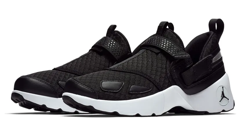 jordan-trunner 897992-011