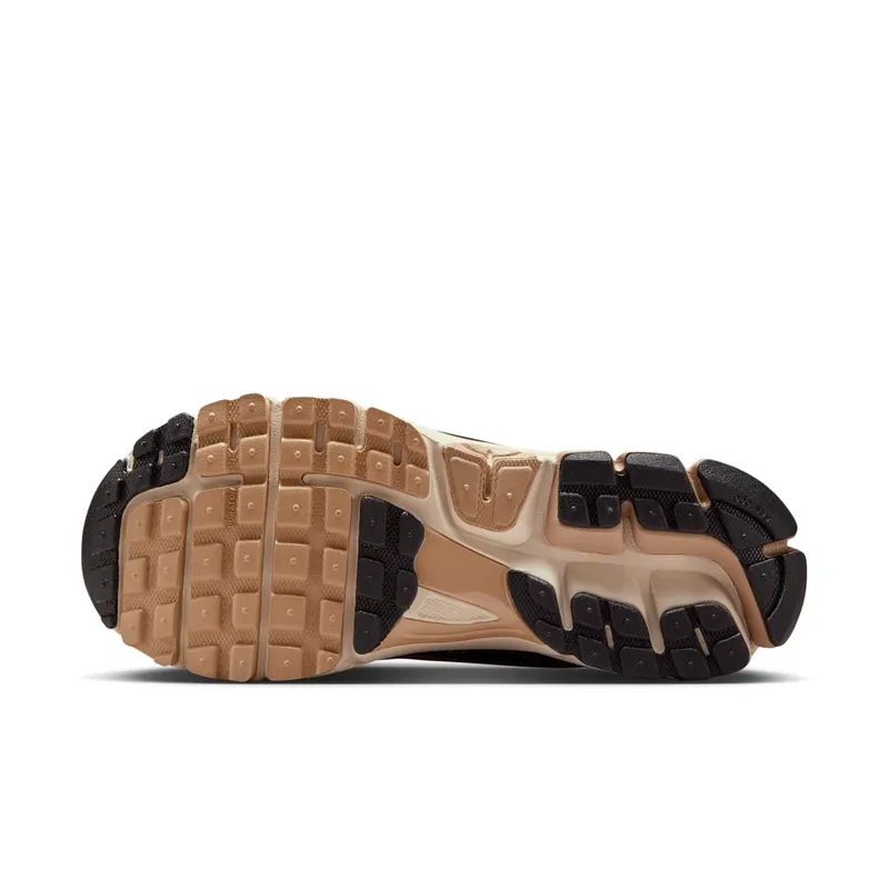 Nike Zoom Vomero 5 “Sanddrift” (FJ2028-106)