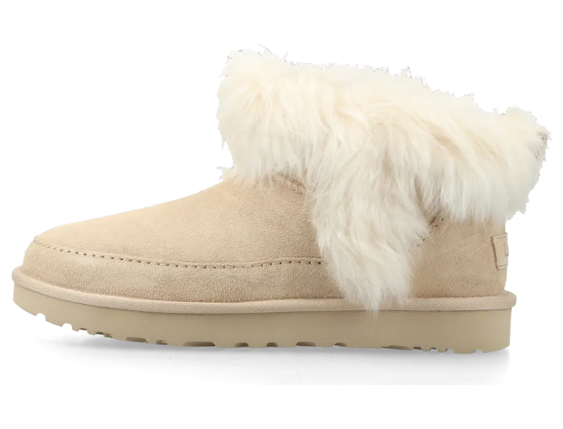 UGG Classic Ultra Mini Chalet Boot Sandcastle