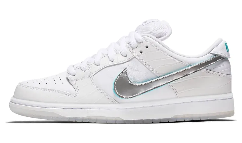 Nike SB Dunk Low Diamond Supply Co White Diamond