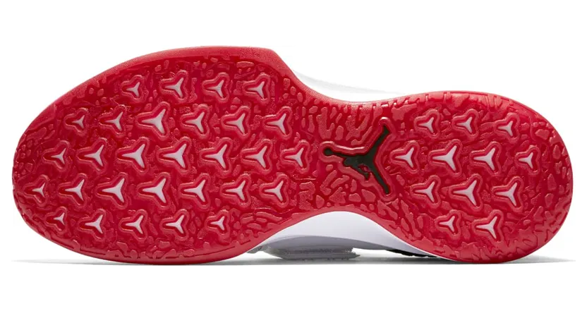 jordan-trainer 921210-101