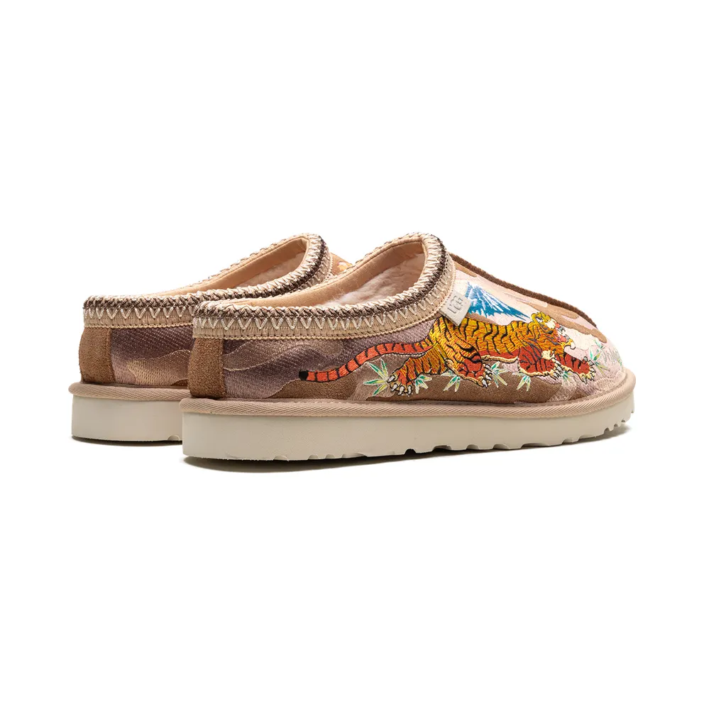 Ugg Tasman Slide “Palace – Chestnut Camo” (1172070-CTCM)