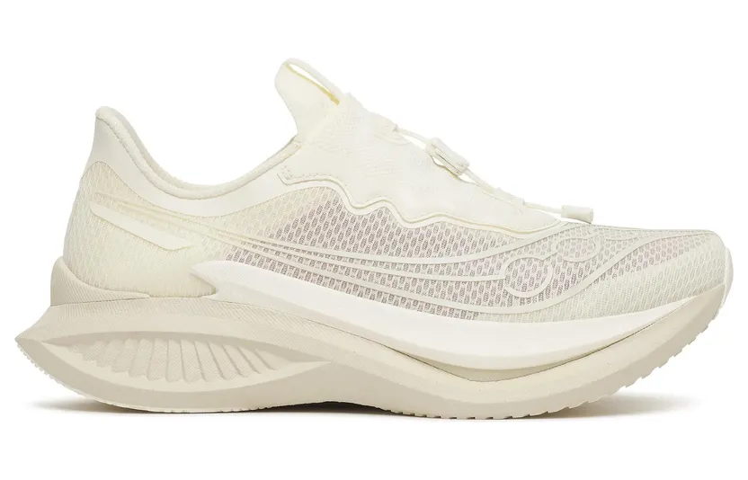 SAUCONY Endorphin Pro 5 Bungee “Alabaster / Brick” (S71061-4)
