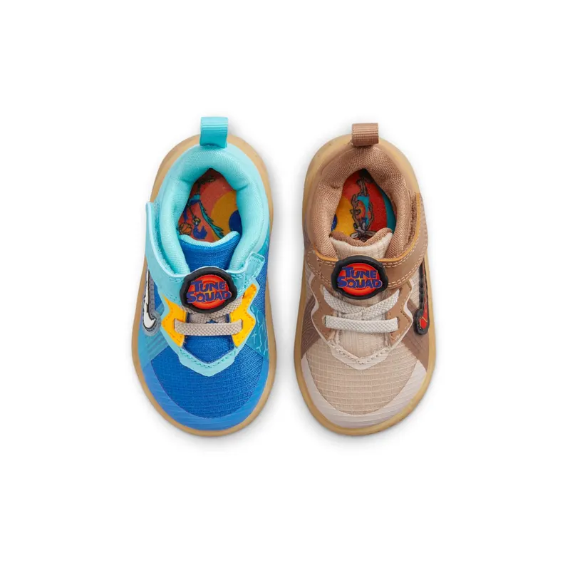 Nike LeBron 18 Low Wile E. vs Roadrunner Space Jam (DJ3762-401)