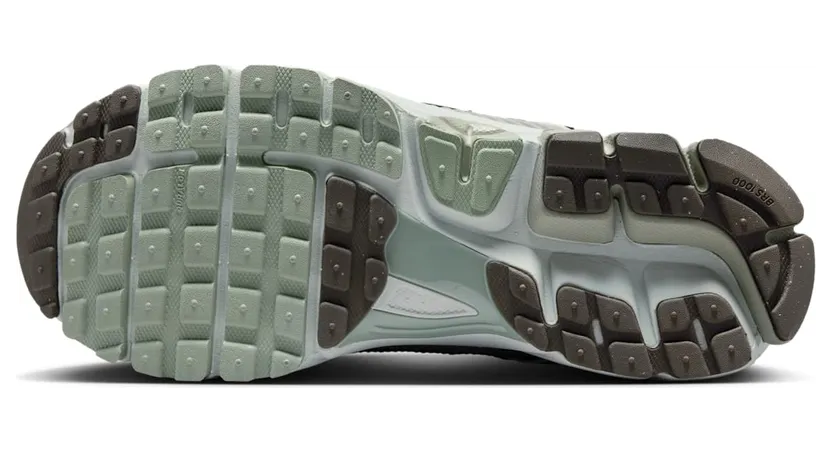 nike-air-zoom FJ2028-103