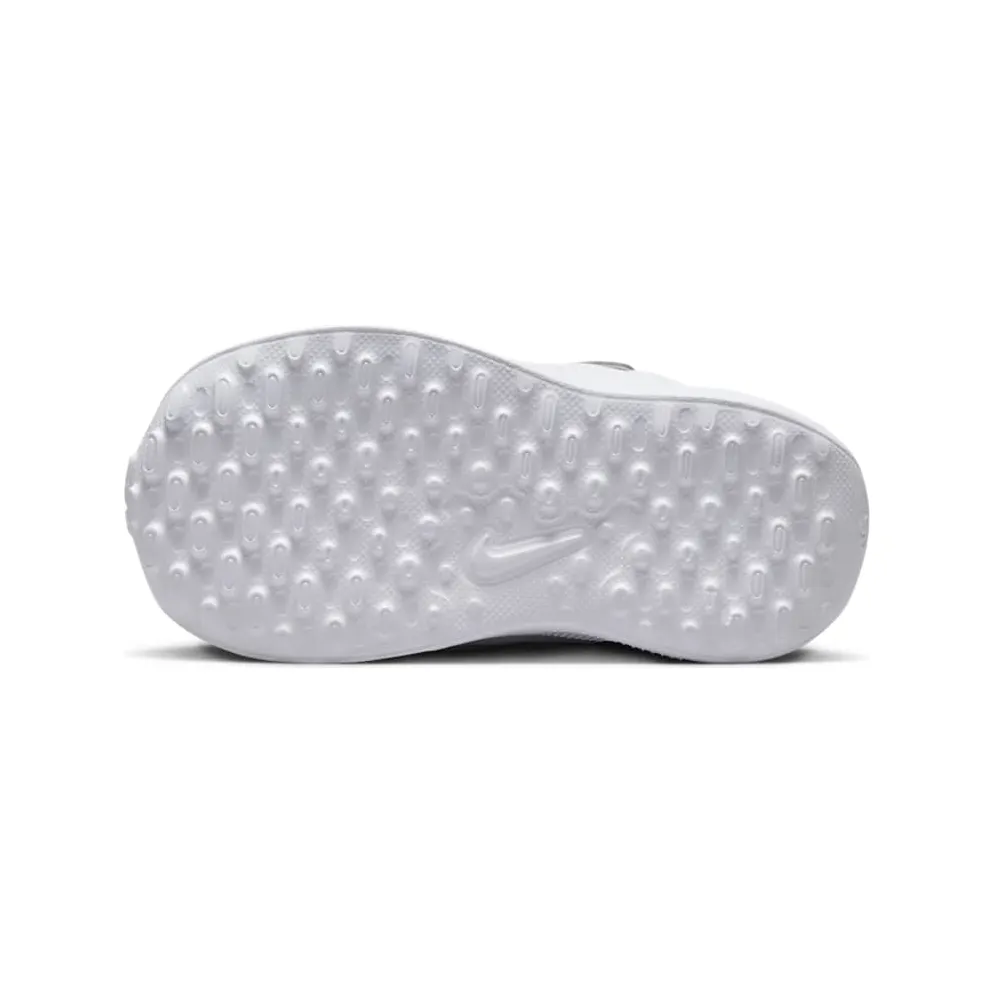 Nike Revolution 7 SE White Photon Dust Vapor Green Midnight Navy (FN4990-100)