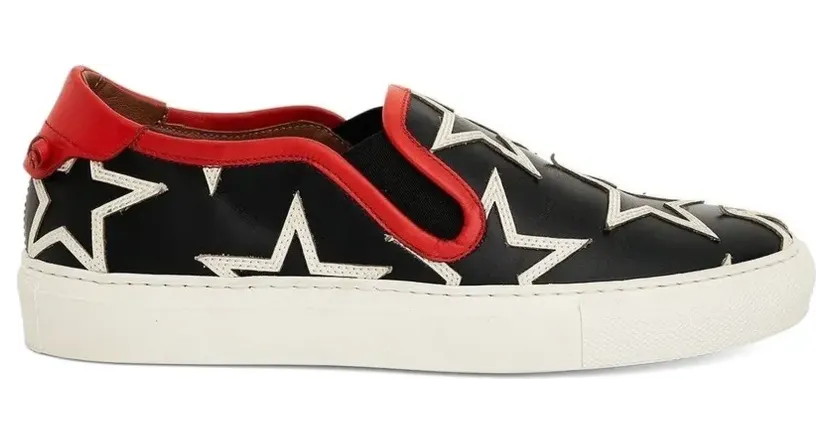 Givenchy star print low top “Black” (BE08782804)