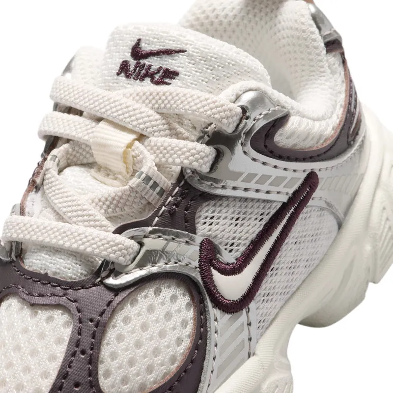 Nike V5 RNR Phantom Burgundy Ash (IR2949-005)