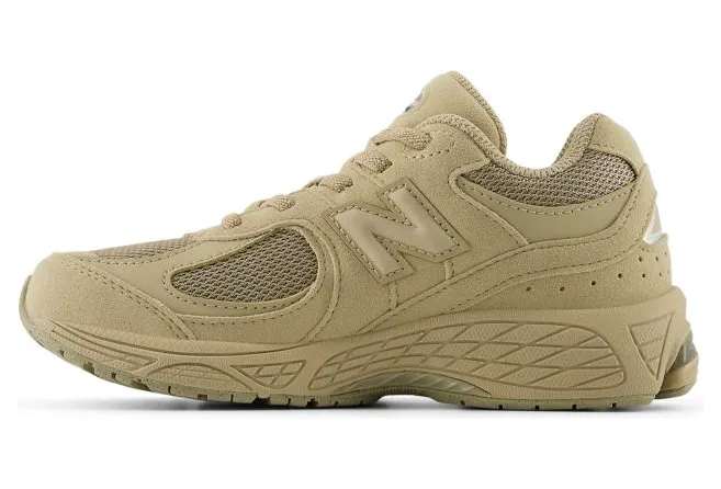 new-balance-2002r P200258F