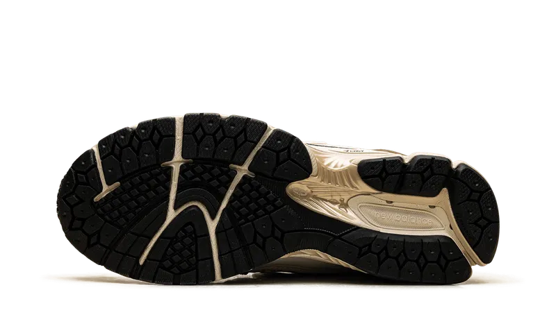 New Balance 1906R “Angora Sandstone StoNeware” (M1906RJA)