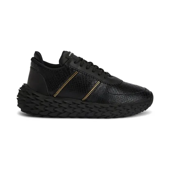 Giuseppe Zanotti Urchin “Black” (RW00118K30)