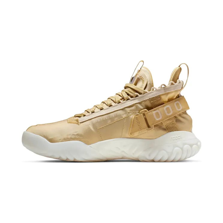 Jordan Proto React “Light Cream / Club Gold / Sail / Black” (BV1654-200)
