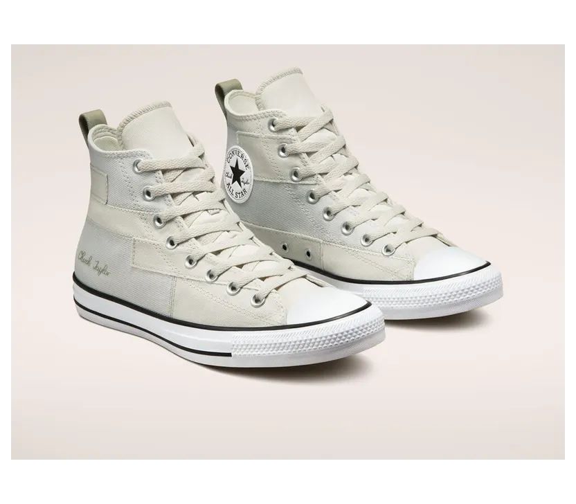 converse-chuck-taylor-all-star A02556C