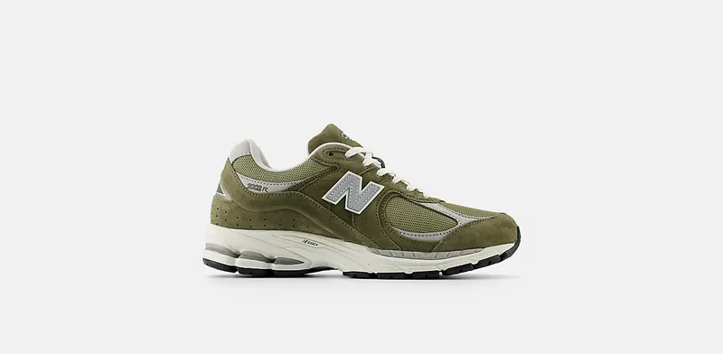 New Balance 2002R “Footlocker Exclusive” (M2002RFO)