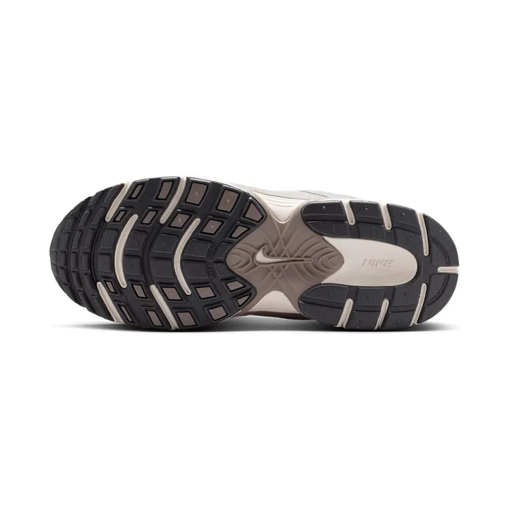 nike-v5-rnr HQ6411-200