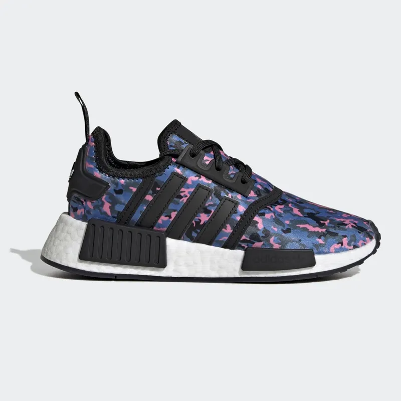 Adidas NMD_R1 Core Black / Cloud White / Core Black (HQ6183)