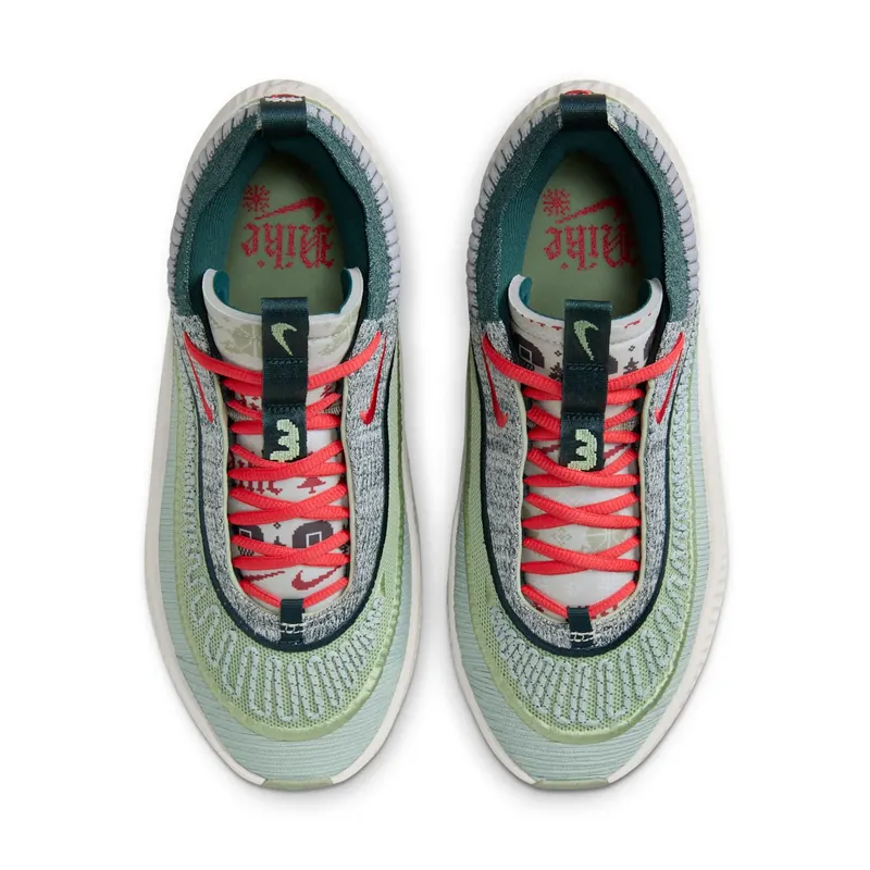 Nike Cosmic Unity 3 Christmas (DV2757-003)