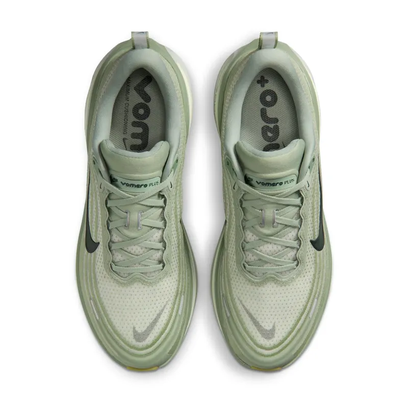 Nike Vomero Plus “Jade Horizon Sail Black Spruce” (HV8150-301)