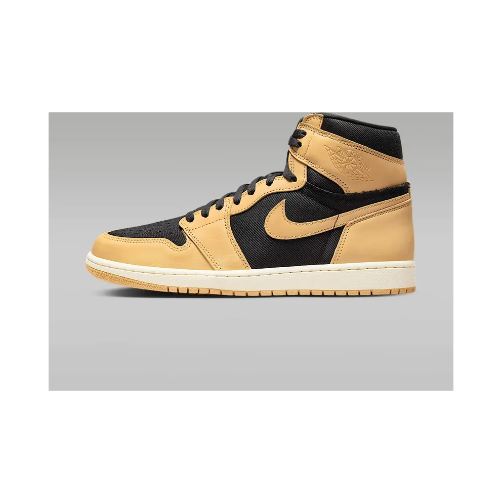 Air Jordan 1 “Heirloom” (555088-202)