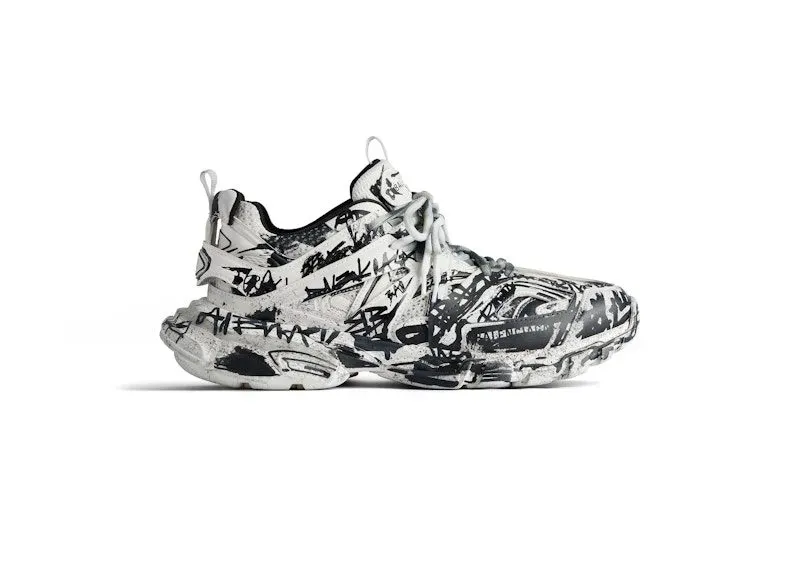 Balenciaga Track White Black Graffiti (542023W3RRA9010)