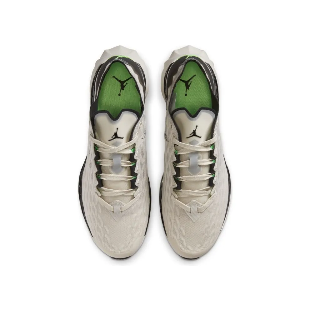 Jordan Zoom Trunner Ultimate Light Orewood Brown Light Orewood Brown/Black-Rage Green (CJ1495-101)