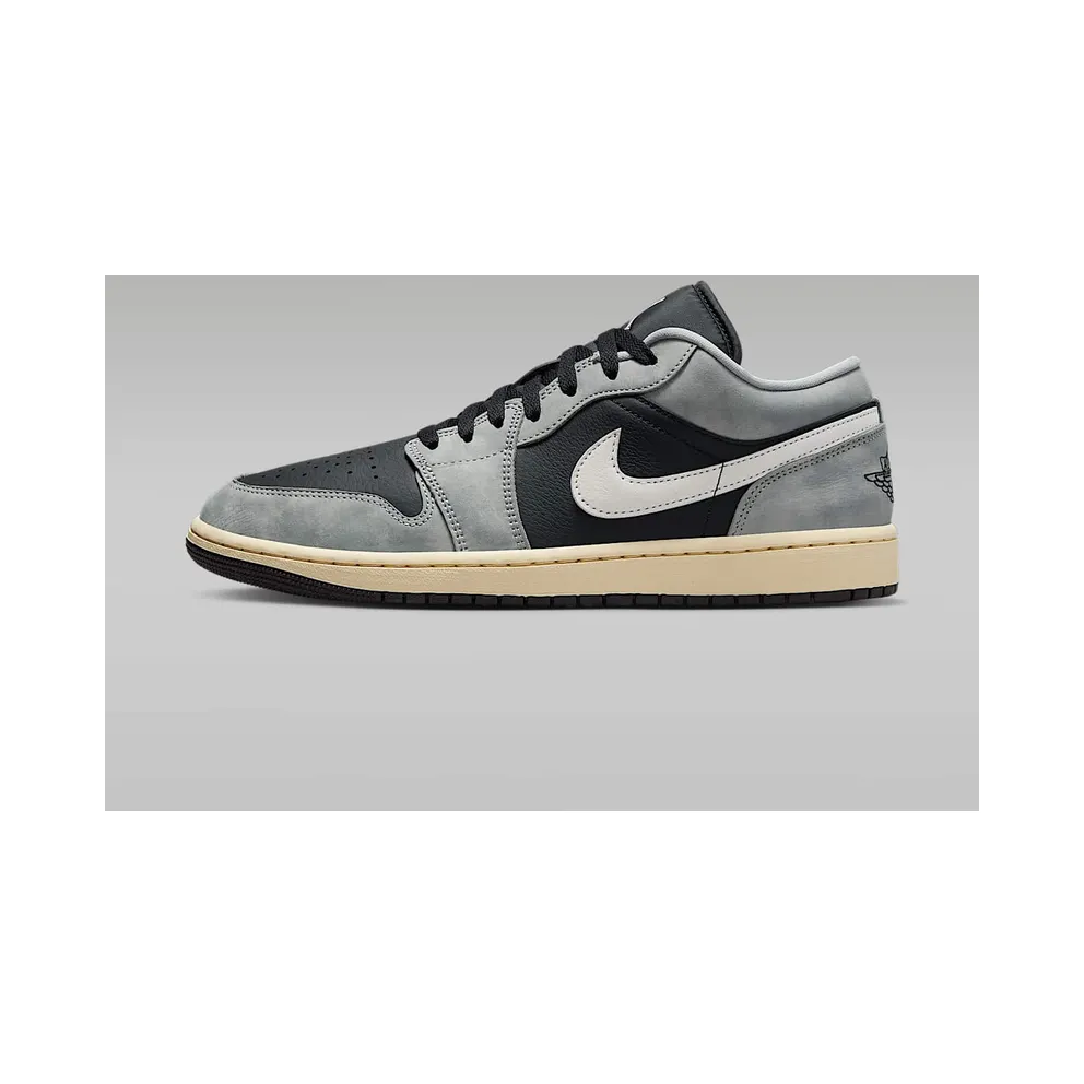 Air Jordan 1 Low SE “Light Smoke Grey” (HQ2010-012)