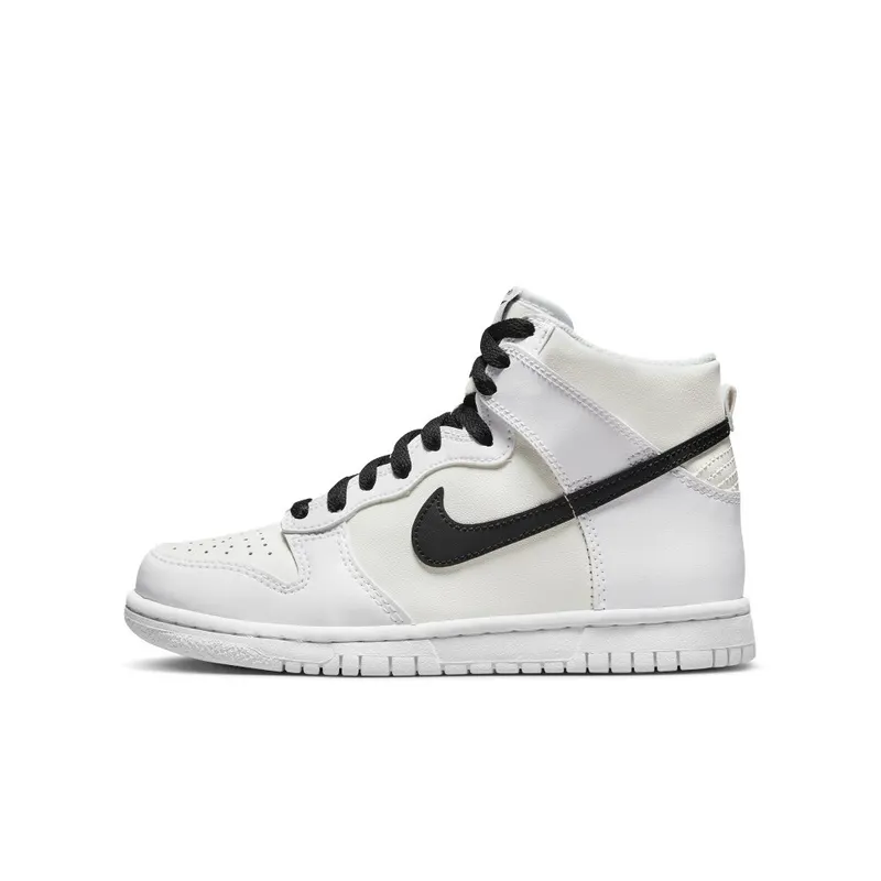 Nike Dunk High Older Kids’ White (DB2179-108)