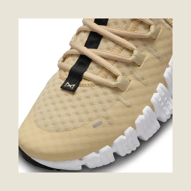 nike-metcon FN6616-701
