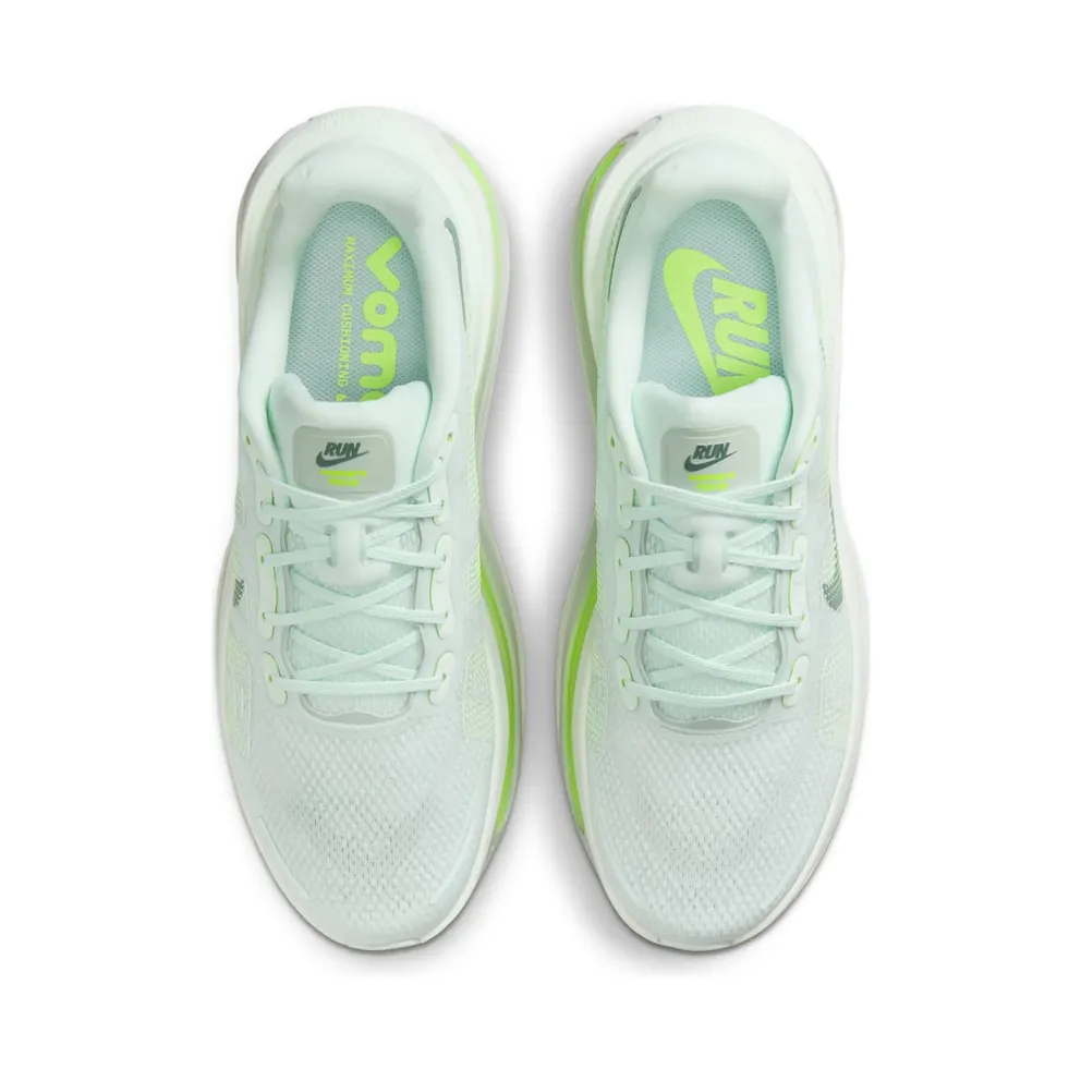 Nike Vomero Premium “White / Bright Crimson” (HQ2050-300)