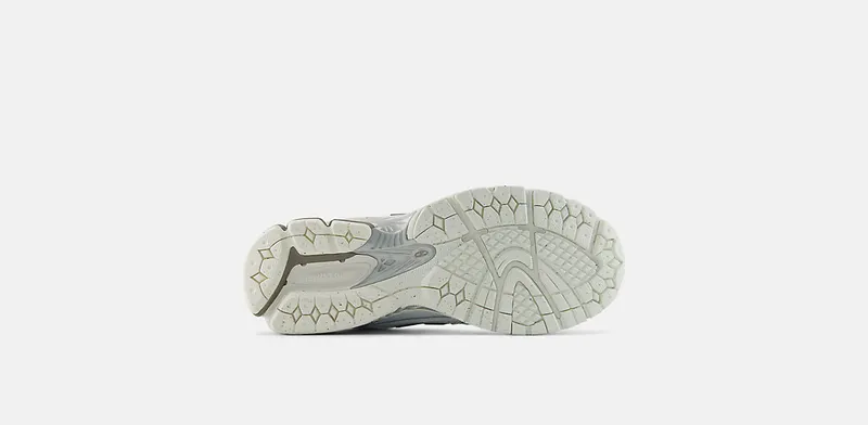 New Balance 1906R “White Arid Stone” (U1906980)