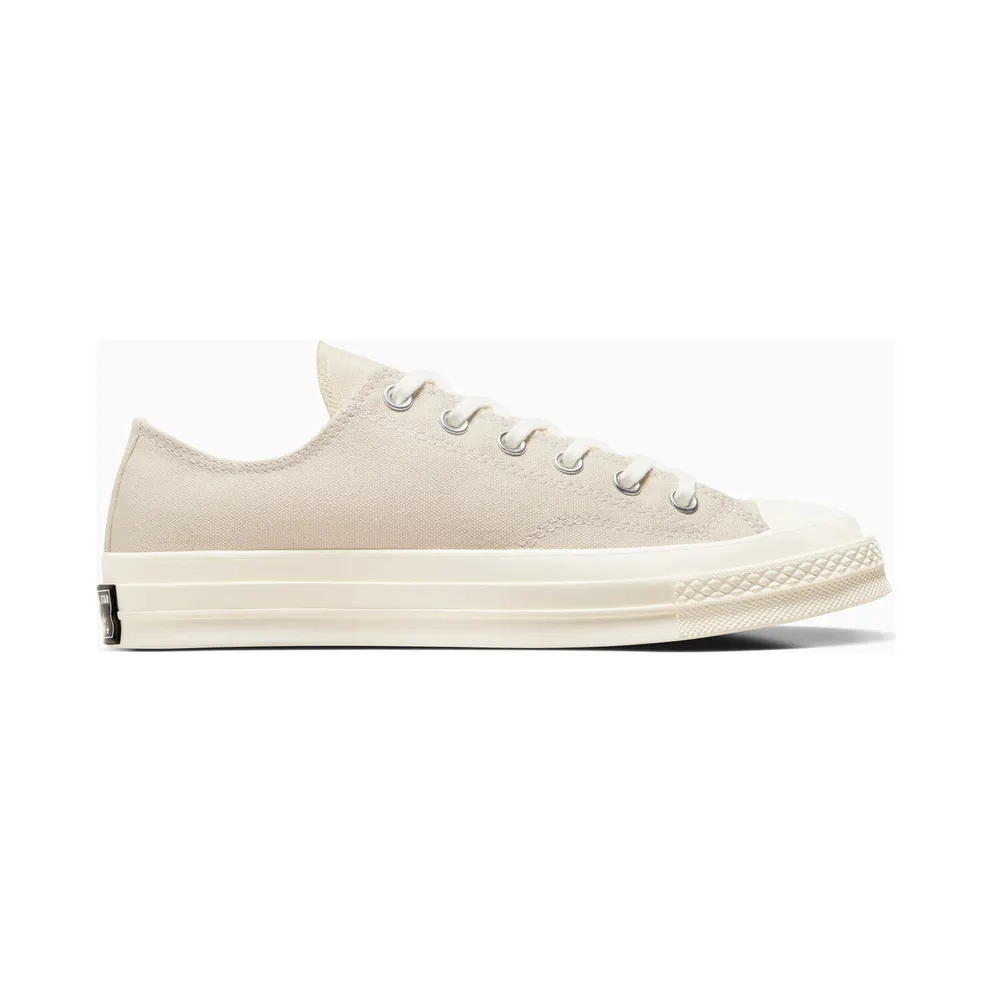 Converse Off-White Chuck 70 Ox Sneakers (162211C)