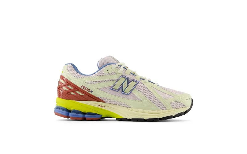 New Balance 1906R “Dawn Glow/Tamarind” (M1906RVB)
