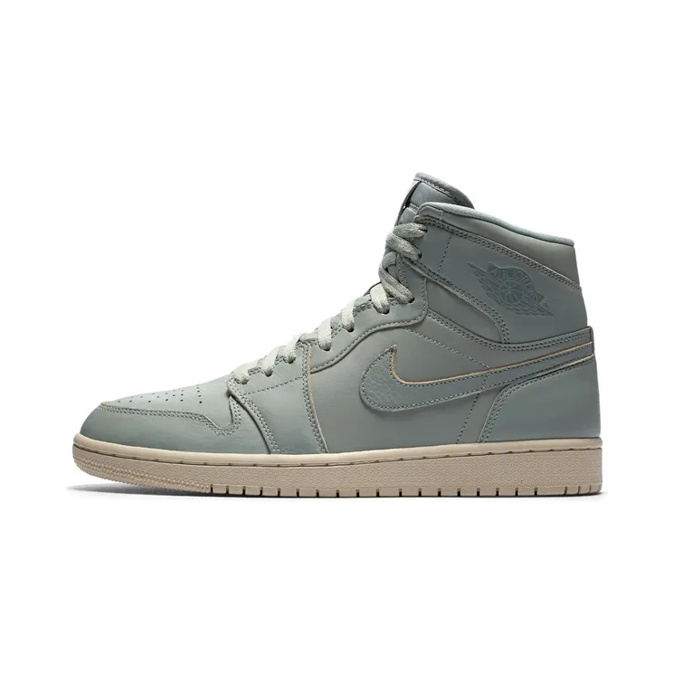 Jordan 1 Retro High “Mica Green / Desert Sand” (AA3993-333)