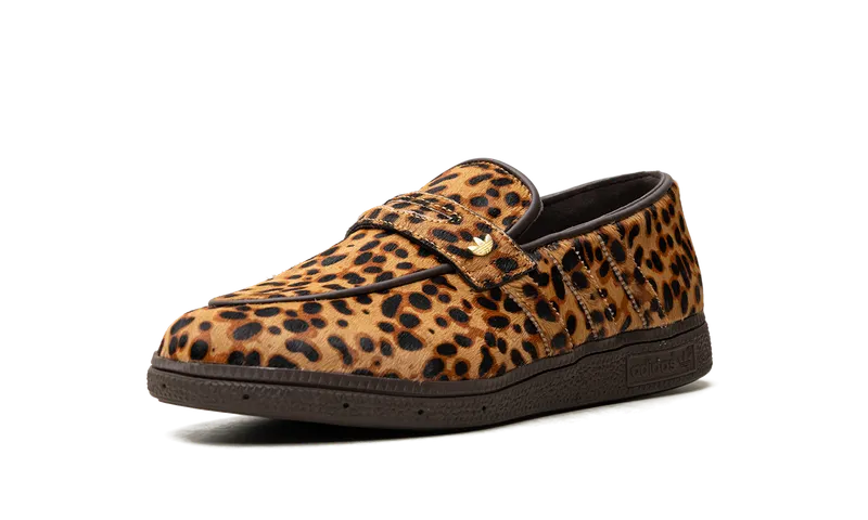 adidas Handball Spezial “Leopard” (KJ2526): luipaard-loafer met karakter (3)