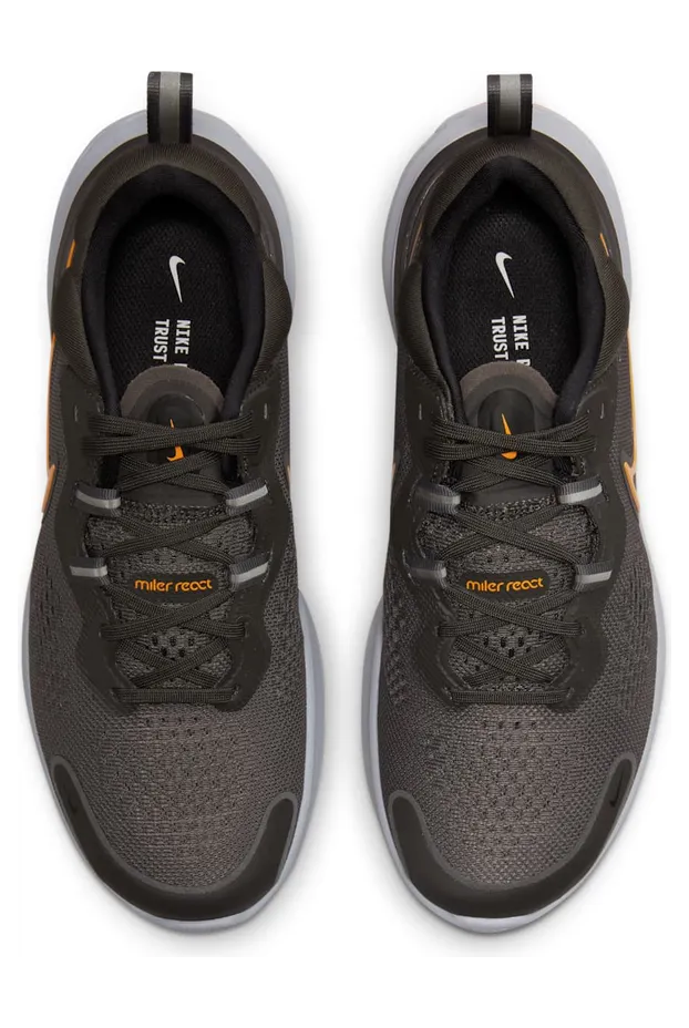 nike-react CW7121-200