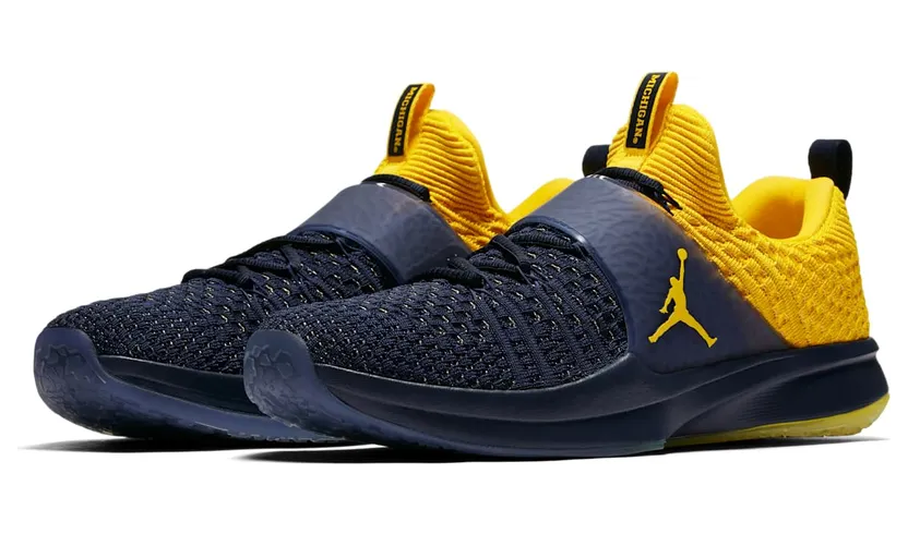 jordan-trainer 921210-407
