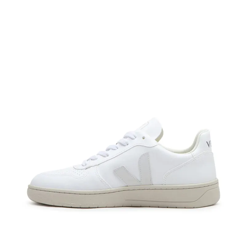 Veja WMNS V-10 CWL – “White” (VX0702892A)